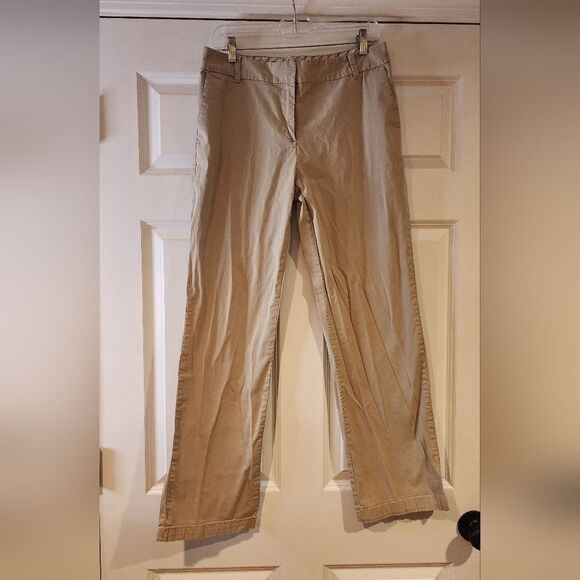 Liz Claiborne khaki slacks Pants size 10 - Picture 1 of 4